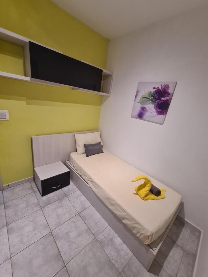Spacious Seafront Apt Next To Sliema-Valeta Ferry Luaran gambar